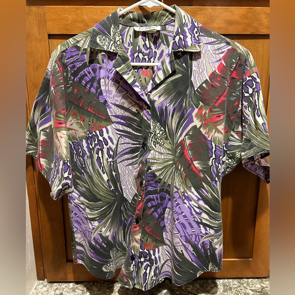 Vintage Hawaiian shirt